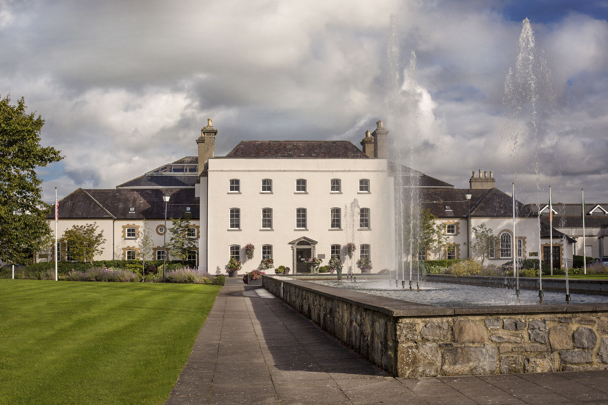 The Johnstown Estate Hotel Enfield Exterior photo